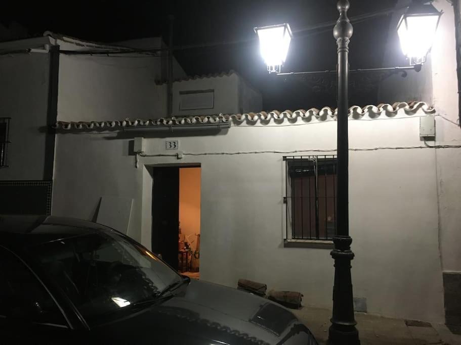 Agradable Casa Rural Con Suelos De Madera Santa Olalla del Cala Exterior foto